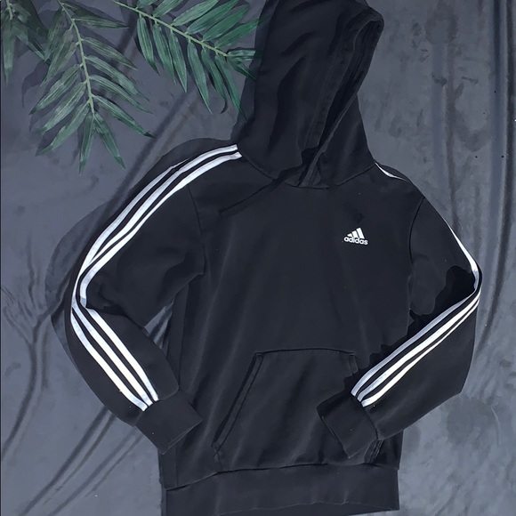 Adidas Sweatshirt